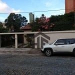 Casa de 330m² à venda, com 4 Quartos e 6 Salas, localizada no Poço, Recife - Pernambuco.