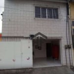 Casa com 5 Quartos, localizada no Monteiro - Recife/PE. À Venda