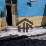 Casa de 200m² para alugar ou vender, com 5 quartos (3 suítes), localizada nos Coelhos, Recife - Pernambuco.