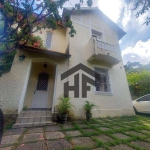 Casa de 355m², no terreno de 675m² para alugar ou vender,  com 4 quartos, localizada em Santo Amaro, Recife - Pernambuco.