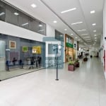 Loja comercial duplex com 50m² na galeria do Green Center &#8211; Centro