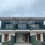 Sobrado de 3 Dormitórios | Suíte | Alto Ribeirão | Florianópolis