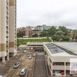 Lindo Apartamento com 3 dormitórios  sendo 1 em suíte e 2 vagas de estacionamento- Cristal