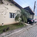 Casa térrea com 2 dormitórios, sendo 1 suíte à venda, 82 m² - Jardim Coleginho - Jacareí/SP