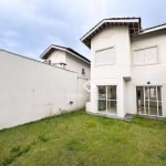 OPORTUNIDADE!! Sobrado com 2 dormitórios à venda, 65 m² por R$ 625.900 - Villa Branca - Jacareí/SP