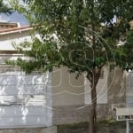 Casa no Campo Belo - 220m², 3 dorm, 1 suíte e 2 vagas.