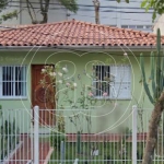 Casa em Santo Amaro - 126m², 3 dorm, 1 suíte e 3 vagas.