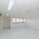SALA COMERCIAL NA REGIÃO DE SANTO AMARO PARA LOCAÇÃO