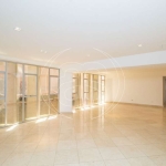 Moema Pássaros APT 300 M²