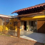 Casa com 3 quartos à venda na Rua Argentina, 609, São José, Canoas