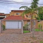 Casa com 3 quartos à venda na Rua São Francisco de Assis, 54, Santo Antônio, Porto Alegre