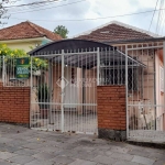 Casa em condomínio fechado com 3 quartos à venda na Rua Luiz de Camões, 192, Santo Antônio, Porto Alegre