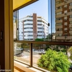 Apartamento com 3 quartos à venda na Rua Felicíssimo de Azevedo, 1400, Auxiliadora, Porto Alegre