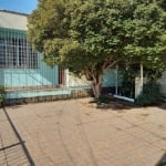 Casa com 3 quartos à venda na Avenida Saturnino de Brito, 523, Vila Jardim, Porto Alegre