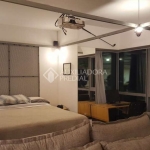 Loft com 1 quarto para alugar na Avenida Borges de Medeiros, 2277, Praia de Belas, Porto Alegre