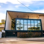 Casa comercial à venda na Avenida Coronel Marcos, 630, Pedra Redonda, Porto Alegre