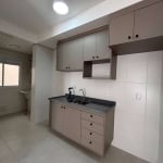 Apartamento com 2 dormitórios para locação no condomínio Life – R$2.750,00