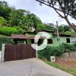 Casa com 3 dormitórios à venda, 131 m² por R$ 980.000,00 - Itaipu - Niterói/RJ