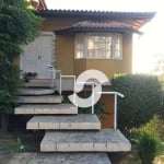 Casa com 3 dormitórios à venda, 274 m² por R$ 950.000,00 - Badu - Niterói/RJ