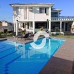 Linda casa, 4 dormitórios à 100m da praia, 480 m² por R$ 3.950.000,00 - Camboinhas - Niterói/RJ