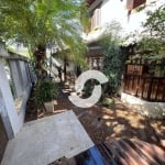 Casa com 4 dormitórios à venda, 240 m² por R$ 1.200.000,00 - Piratininga - Niterói/RJ