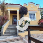 Casa com 3 dormitórios à venda, 309 m² por R$ 700.000,00 - Largo do Barradas - Niterói/RJ