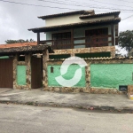 Casa duplex com 4 quartos, sendo 1 quarto no 1º andar, no condomínio Amoli, por apenas R$ 790.000,00 - Itaipu - Niterói/RJ