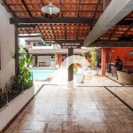 OPORTUNIDADE ÚNICA! Casa com 7 quartos, 900m² - Engenho do Mato, c/ piscina e campo de futebol R$850.000