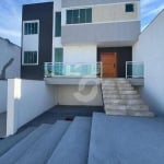 Casa Duplex Nova com Piscina   Casa de primeira locação com 150m², moderna e bem distribuída, oferecendo conforto e lazer em um só lugar.  Destaques d