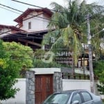 Linda Casa, 4 dormitórios à venda, 550 m² por R$ 3.000.000 - Camboinhas - Niterói/RJ