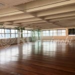 Sala comercial à venda ou locação em São Paulo-SP, Jardim Paulistano. 2 salas, 3 banheiros, 2 vagas, 201m².