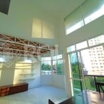 Apartamento Duplex a venda, com 100m2, 2 dormitórios na Bela Vista.