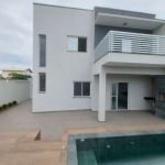 Sobrado 4 quartos com piscina a venda , Itanhaém, São Paulo, bairro Jamaica, sendo 1 dos quartos suíte,