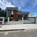 Casa excelente 140 m² 3 dormitórios sendo uma suíte ampla