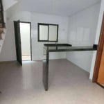 Sobrado com 2 dormitórios à venda, 59 m² por R$ 365.000,00 - Caiçara - Praia Grande/SP