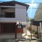 Casa à Venda por R$720.000,00 - Centro - Gravataí, RS