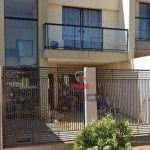 Casa à venda no Residencial Luiza localizado em Cambé. Sobrado com três quartos, incluindo uma suíte, este lar oferece o espaço perfeito para acomodar