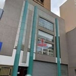 Sala comercial à venda no Edifício Centro Metropolitano no centro de Londrina. Com 140m², 4 salas, cozinha, 2 banheiros. 1 vaga de garagem.