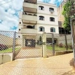 Apartamento à venda no Edifício Guarapari no Centro em Londrina.