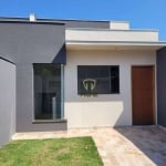 Casa à venda no Jardim Continental, Zona Norte em Londrina. Casa com 3 dormitórios, sala e cozinha, lavanderia, quintal, 2  vagas de garagem, sacada c