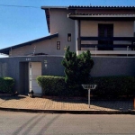 Casa com 5 dormitórios à venda, 258 m² por R$ 1.500.000,00 - Jardim Regina - Indaiatuba/SP