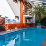 Sobrado Triplex totalmente mobiliado, 3 quartos, 1 suíte, ático, piscina aquecida, 3 vagas, Atuba - Curitiba/PR