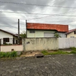 Guanabara - Terreno com Galpão para deposito na lateral da Teresopolis