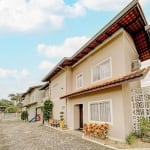 Casa em condomínio fechado com 3 quartos à venda na Rua dos Bandeirantes, 442, Glória, Joinville