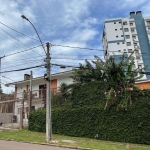 Casa 4 dormitórios à venda no Bairro Jardim do Salso com 390 m² de área privativa - 6 vagas de garagem