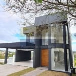 Casa de condomínio 4 dormitórios à venda no Bairro Condomínio Buena Vista com 330 m² de área privativa - 2 vagas de garagem