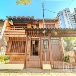 Casa com 3 quartos à venda na Rua General Caldwell, 857, Menino Deus, Porto Alegre