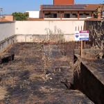 Terreno à Venda na Avenida Costábile Romano