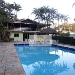 Excelente Sobrado com 4 dormitórios à venda, 900 m² por R$ 2.500.000 - Caputera - Arujá/SP