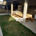 Sobrado com 3 dormitórios à venda, 130 m² por R$ 209.880,00 - Vila Favorino - Caçapava/SP